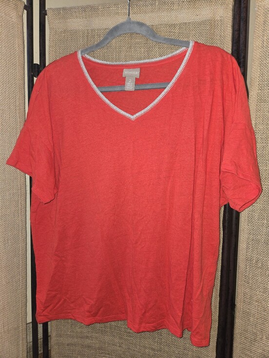 Chico's Tops - Women's Chicos Linen Blend Red With Gold Trim V Neck Short Sleeve Top Size 2